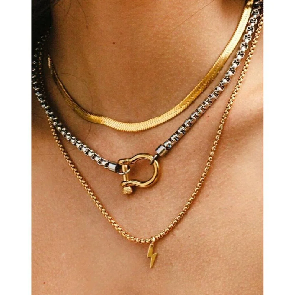 18K Gold Plated Carabiner Screw Lock Necklace Stainless Steel Womens Jewelry